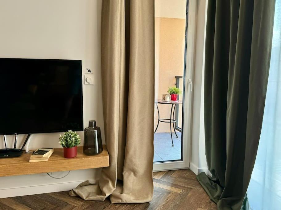 Art & Sunski Z Garazem Podziemnym Apartment *