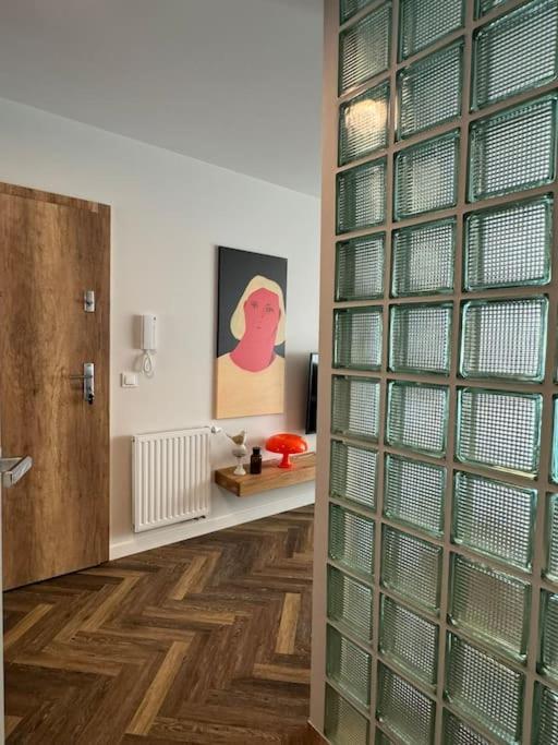 Art & Sunski Z Garazem Podziemnym Apartment