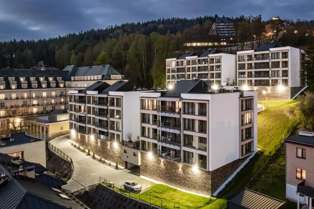 Apartment Art & Sunski Z Garazem Podziemnym